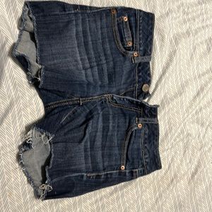 American Eagle size 4 shorts